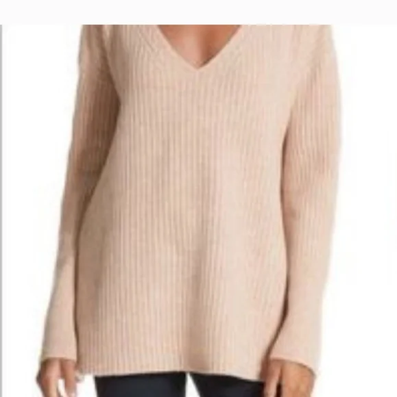 Rag & Bone rib knit v-neck merino wool sweater - Picture 11 of 13